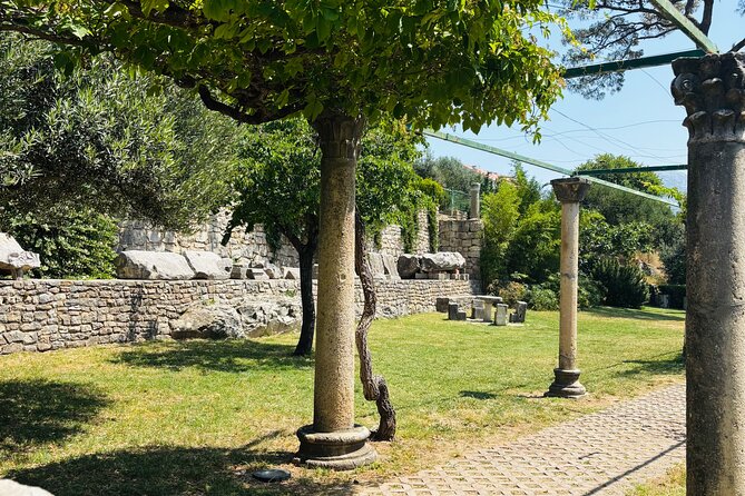 2 Day Pass with Sightseeing Bus - Stop 2: Split panoramic tour plus audio guide in multiple languages