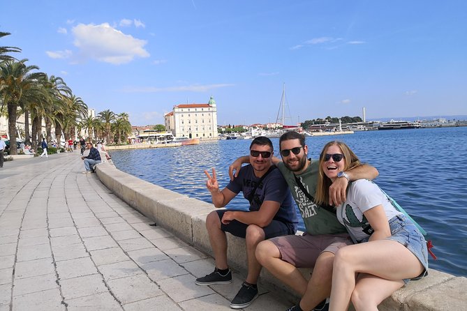 2 Hours Split Walking tour with free food tasting - Golden Gate: a palace entrance with an emperor’s story