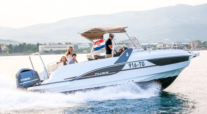 Airport Split speedboat transfer to Hvar town (Water taxi transfer) - Price and Value: When This Makes Sense