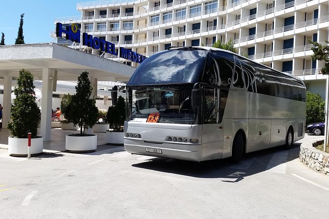 Airport transfers - Why this Split transfer setup works for groups