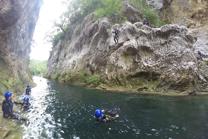 Basic Canyoning on Cetina river from Omis - What the canyon route actually involves, step by step
