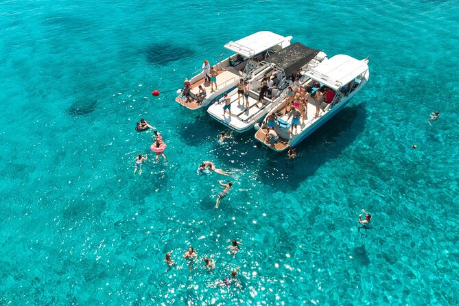 Blue Cave Full-Day Boat Tour with Hvar and 5 Islands - Meeting at Obala Lazareta 3, then living the boat rhythm
