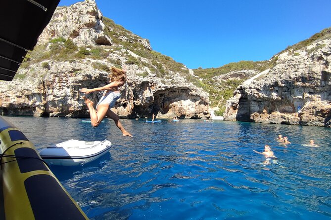 Blue cave & Hvar, 5 islands speed boat tour with unique boats from Split - Meeting at Republic Square Prokurative, 7:00am start, and what that means