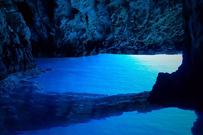 Blue Cave, Hvar Island & Paklenjaci Speedboat Tour from Split - Key highlights worth your attention