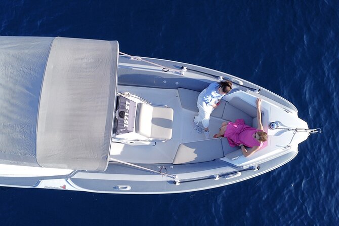 Blue Cave, Hvar Island & Paklenjaci Speedboat Tour from Split - Blue Cave: the glowing light moment and the one extra cost