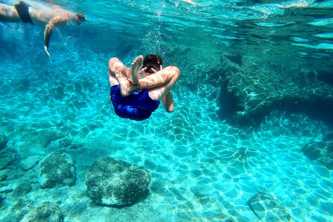 Blue Lagoon & 3 Islands Private Boat Tour - Boat comfort and safety: ask the right questions before you commit