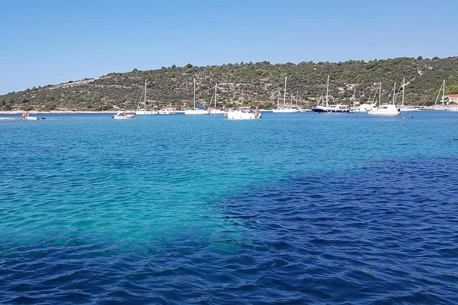 "Blue Lagoon" Half day Chill out tour from Split - Aqua Charter and the Role of Guide Tommy