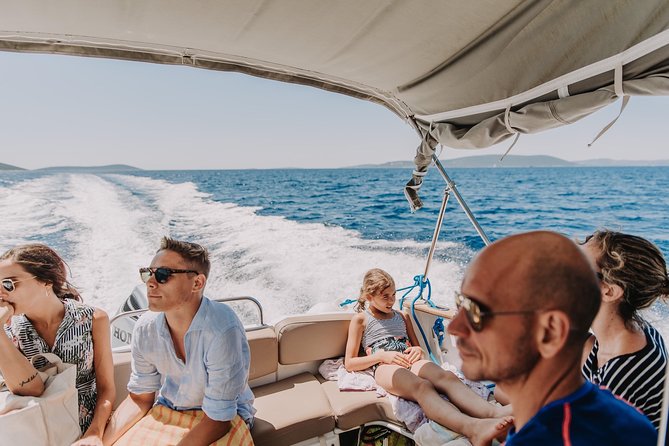 Blue Lagoon & Wine tasting - 3 islands tour - The Guides and Skippers: Why Flexibility Matters on a Sea Day