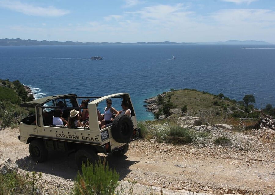 Brač: Island Exploration Tour by Four-Wheel Drive Jeep - Why a Brač jeep tour beats a simple bus day