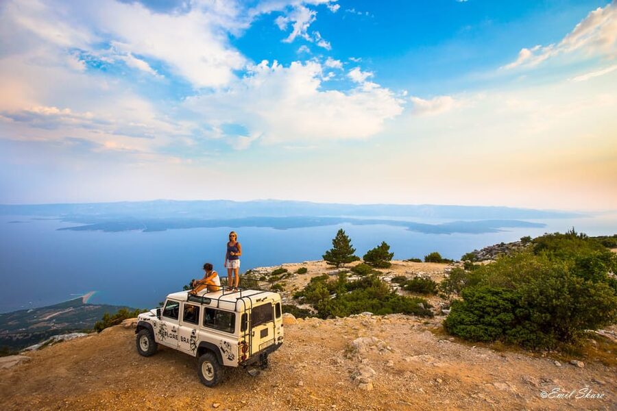 Brač: Island Exploration Tour by Four-Wheel Drive Jeep - Škrip: castles, the Olive Oil Museum, and an edible lesson