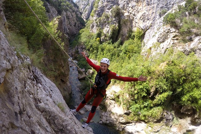 Canyoning advanced on Cetina river from Omiš - Timing, weather, and how to avoid a bad day