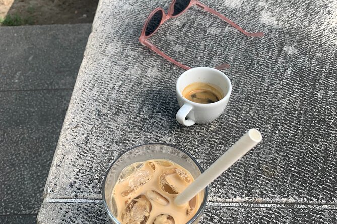 Coffee, storytelling & walk - The best private tour of Split - The finish at Golden Gate and Grgur Ninski wishes