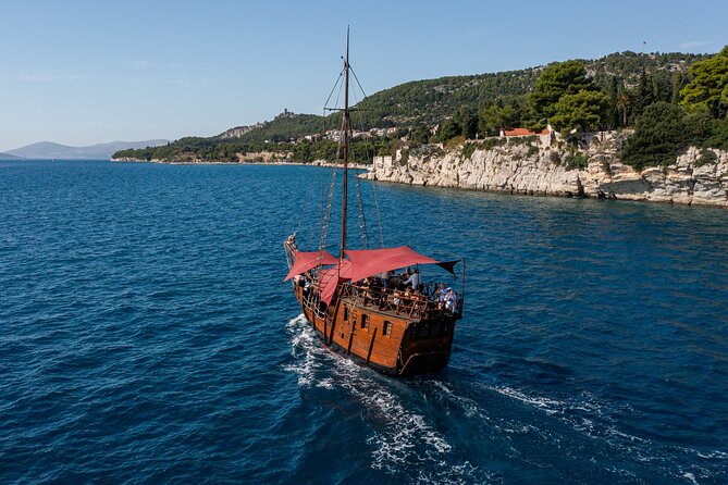Columbo's Pirate Ship "Santa Maria" - Split Panoramic & Sunset Tour - What the onboard experience is really like on Santa Maria