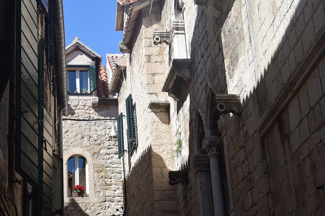 Cruise Port Old Town Walking Tour - Riva Harbor and the Riva promenade: where the energy lives