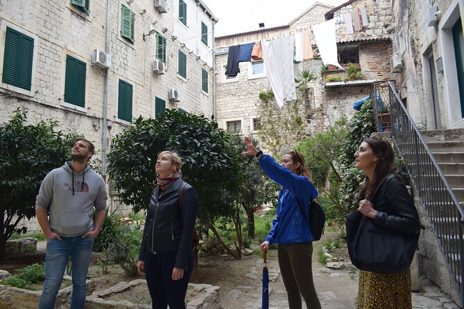 Cruise Port Old Town Walking Tour - Diocletian’s Palace and Peristil: the heavy hitters on foot
