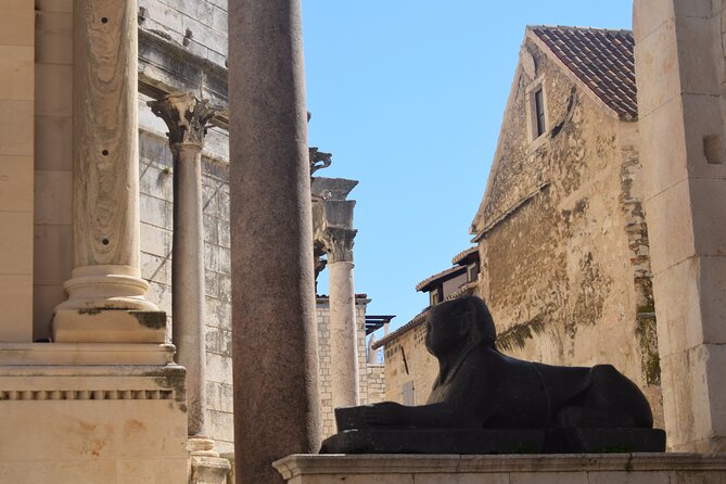Cruise Port Old Town Walking Tour - What the guide experience feels like (and what to watch for)