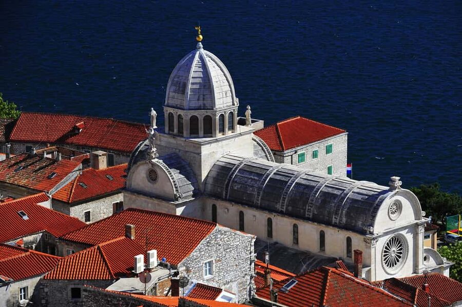 Dalmatian Delights: Food & Wine Tour from Split or Trogir - From Split or Trogir, a half-day road trip into real Dalmatia