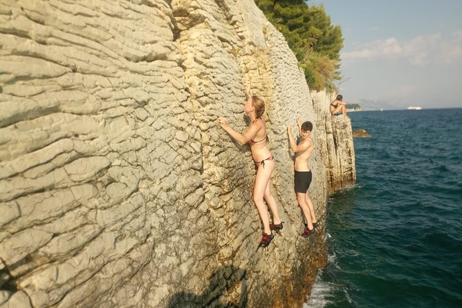 Deep Water Solo and Cliff Jumping Tour in Split - What to Bring: Wet Clothes, Towel, and Sun Protection