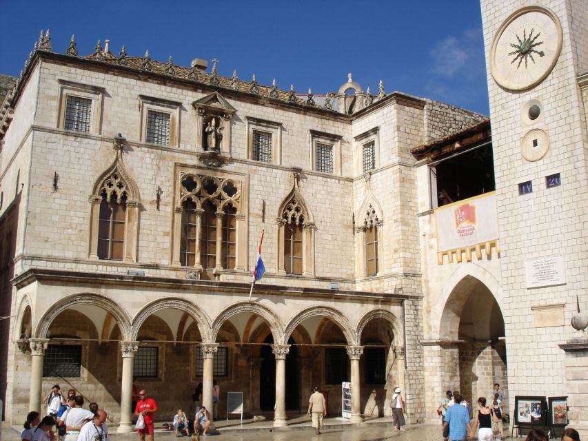 Dubrovnik Day Tour from Split or Trogir - Franciscan Monastery: Library Treasures and the Oldest Pharmacy Angle