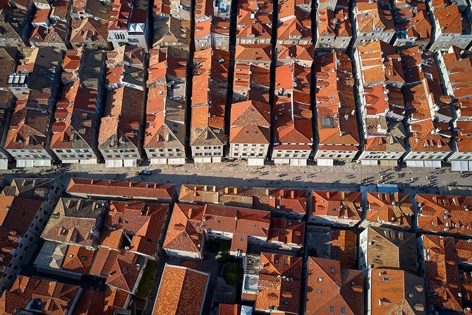Dubrovnik Guided Group Tour with Ston Oyster tasting from Split & Trogir - The Coach Comfort Reality: Air-Con, WiFi, and What to Bring
