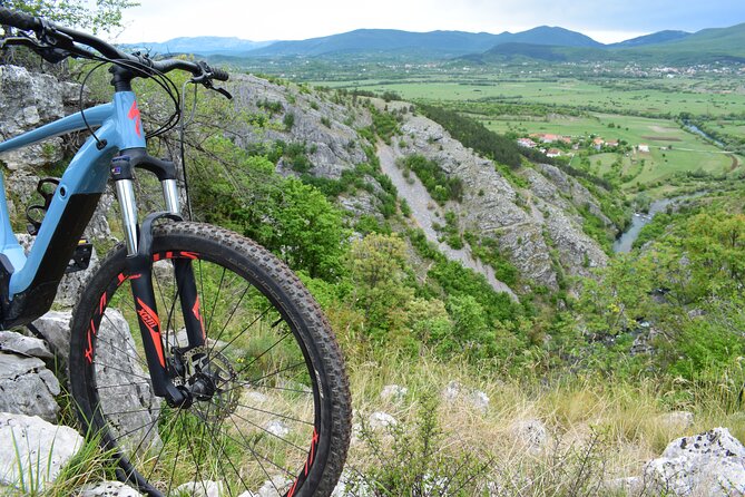 Electric bike - day rentals Split, Sinj - Battery and Timing: How to Ride Without Running Out of Power