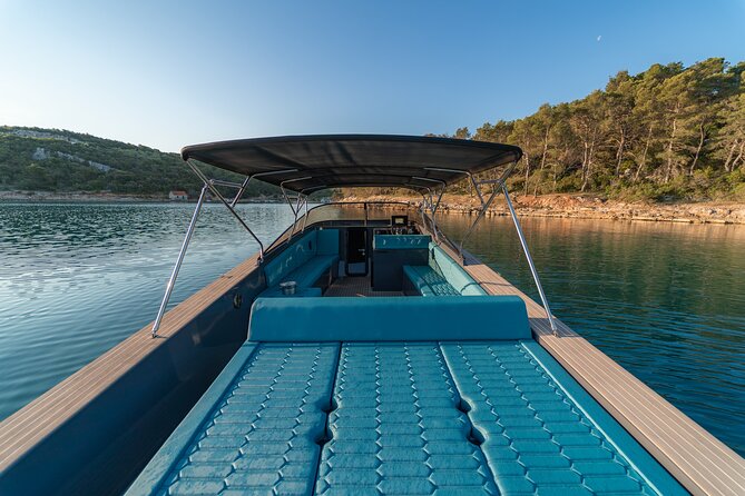 Exclusive Blue Lagoon Luxury Boat Tour from Split - Why this Split boat day feels more like your plan