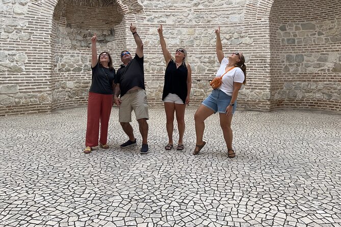 Food, walks & talks - The highlights of Split - Starting at Riva Harbor: the view, then the first bite