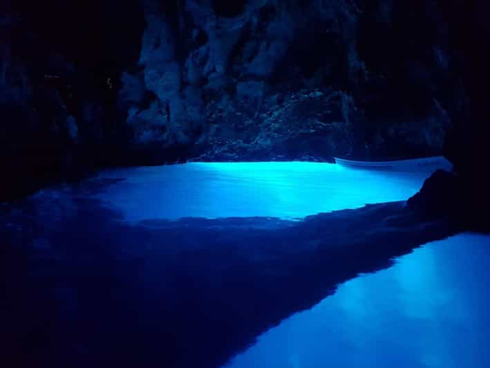 From Hvar: Blue cave group speedboat tour full day - Key things to know before you go