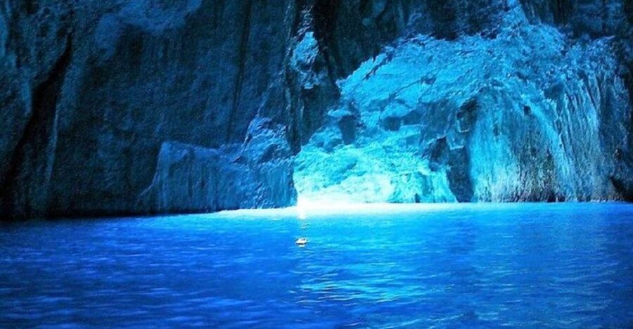 From Split: Blue Cave and 5 islands-Day Tour - Getting to Vis and Komiža: A Fisherman’s Break From the Main Route