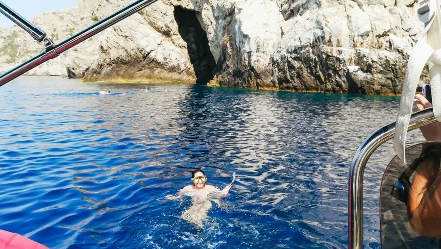 From Split: Blue Cave, Mamma Mia, Vis & Hvar 5-Island Tour - Stiniva Cove: best beach energy, with real sea views