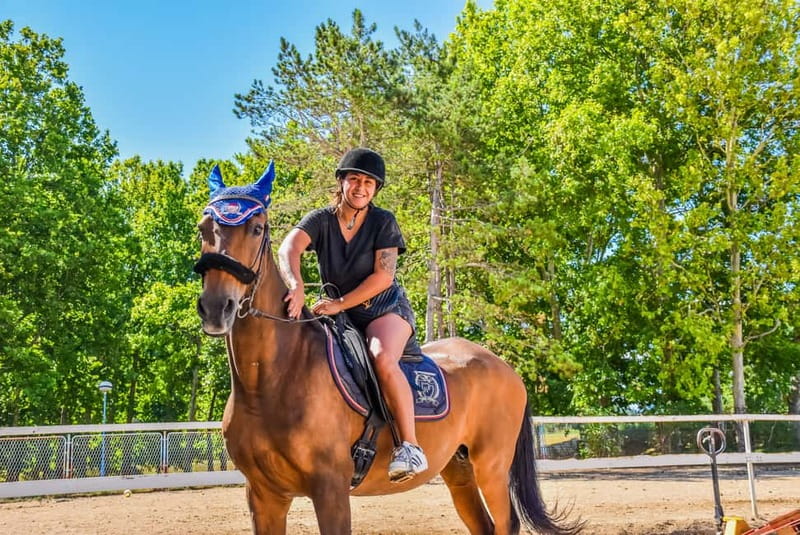 From Split: Full-Day Horse Riding & Quad Biking with Lunch - A private tavern lunch in Rumin, the BBQ-style reset