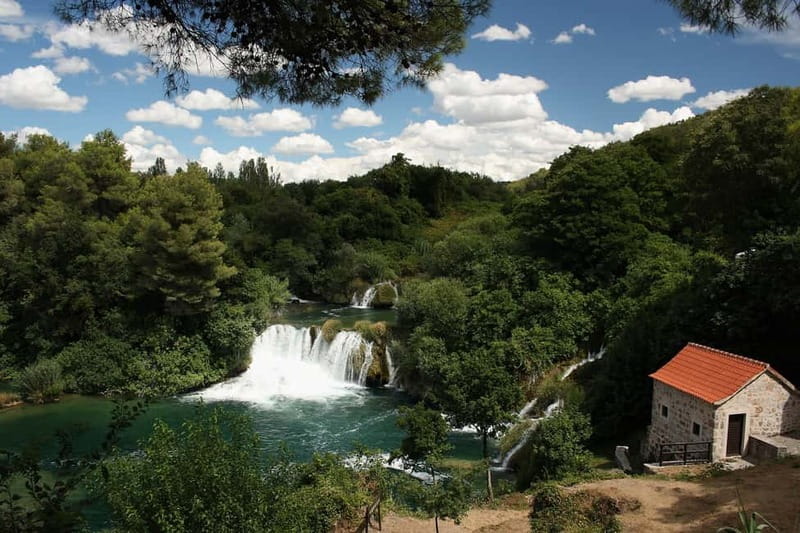 From Split: Krka Waterfalls with Riverboat Ride & swimm stop - Key points before you go
