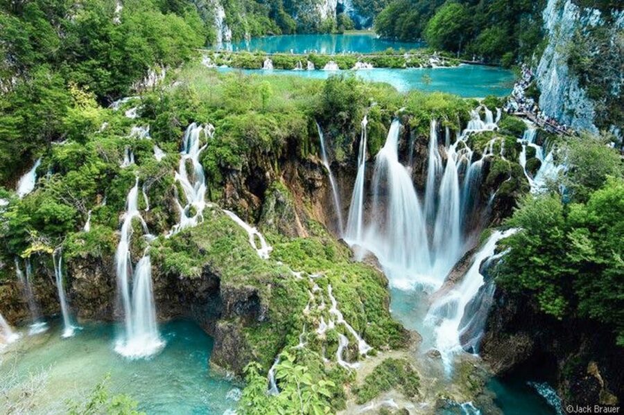 From Split or Trogir: Plitvice Lakes Guided Full-Day Tour - What the Guide Does, and When You Should Rely on Yourself