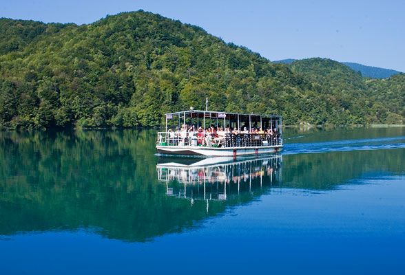 From Split or Trogir: Plitvice Lakes Private Tour - Why Plitvice Lakes is worth the long day from Split or Trogir