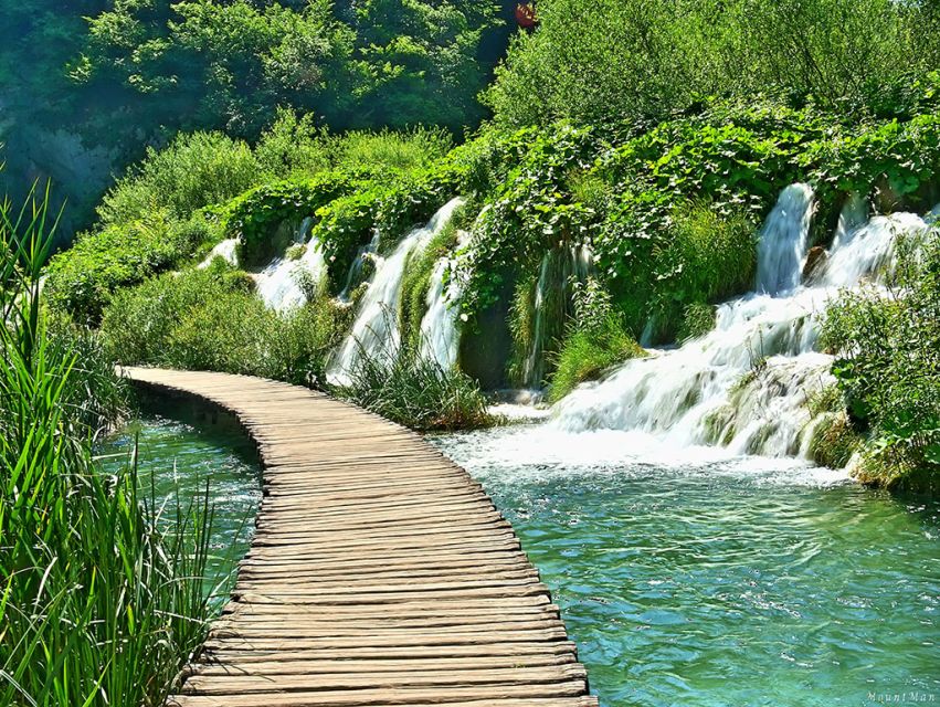 From Split or Trogir: Plitvice Lakes Private Tour - The electric train from Prošćansko: saving steps without losing the flow
