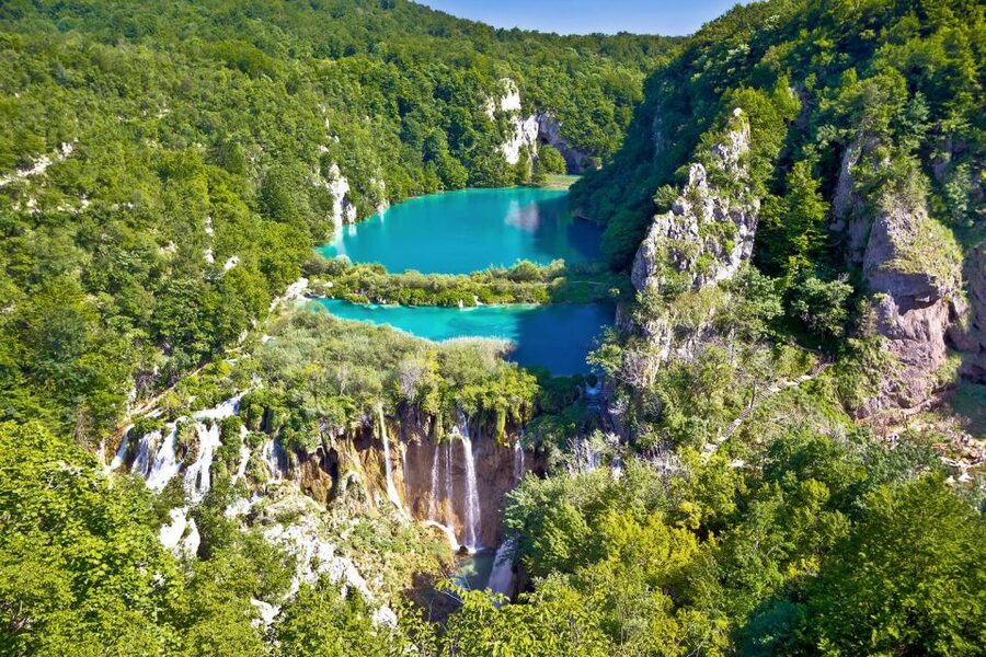 From Split: Plitvice Lakes Fully-Guided Day Tour - First Café Break: Snacks And Toilets Before Park Shoes