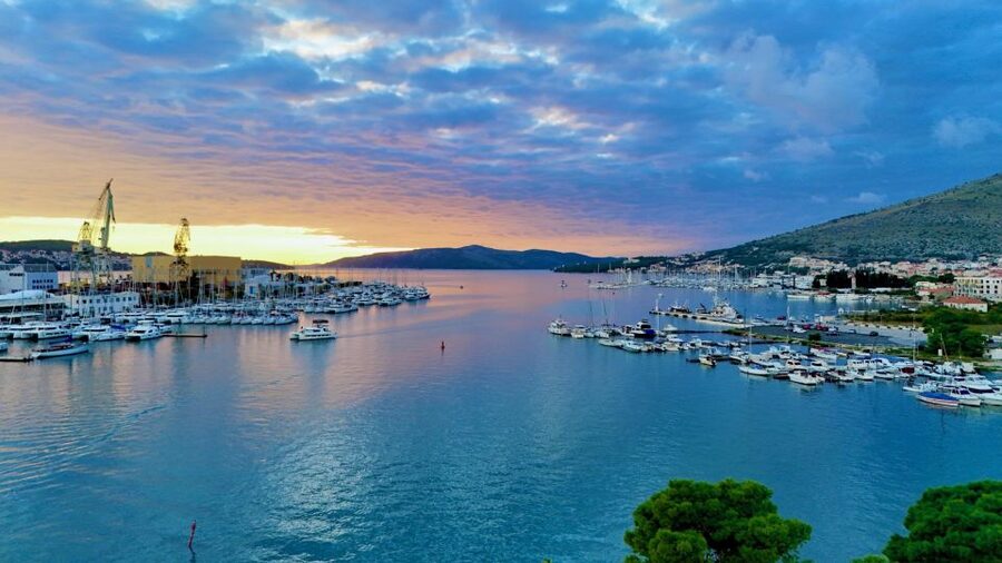 From Split: Private Blue Cave & 5 Islands Snorkeling Cruise - Why this private Blue Cave cruise feels worth it