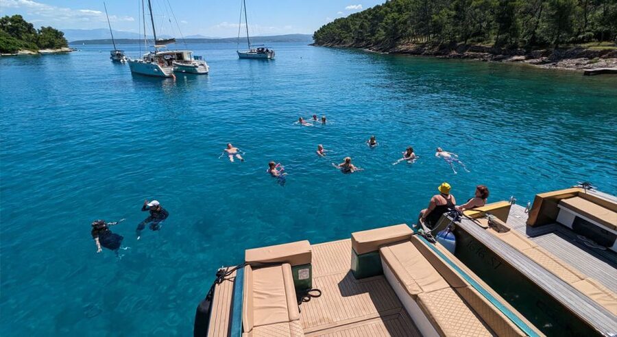 From Split: PRIVATE Deluxe Blue Cave Tour with Grilled Lunch - Split to Biševo: cruise time with comfort, snacks, and WiFi