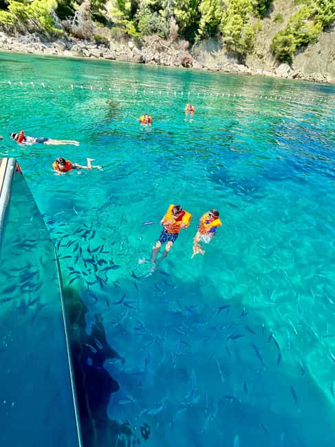 From Split: PRIVATE Deluxe Blue Cave Tour with Grilled Lunch - Hvar town in one hour, plus another bay swim