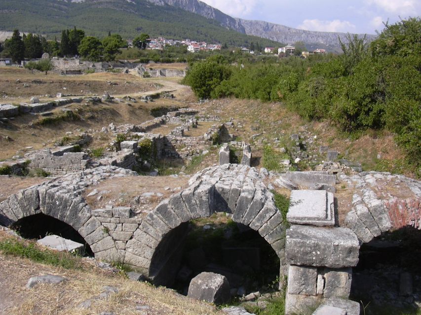 From Split: Private Salona Tour - Amphitheatre Salona: the stop that does the most work