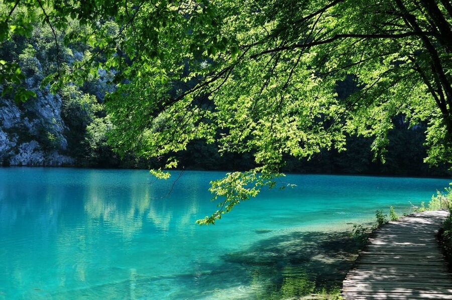 From Split: Private Tour to Plitvice Lakes National Park - Why Plitvice feels bigger than the usual day trip water stops