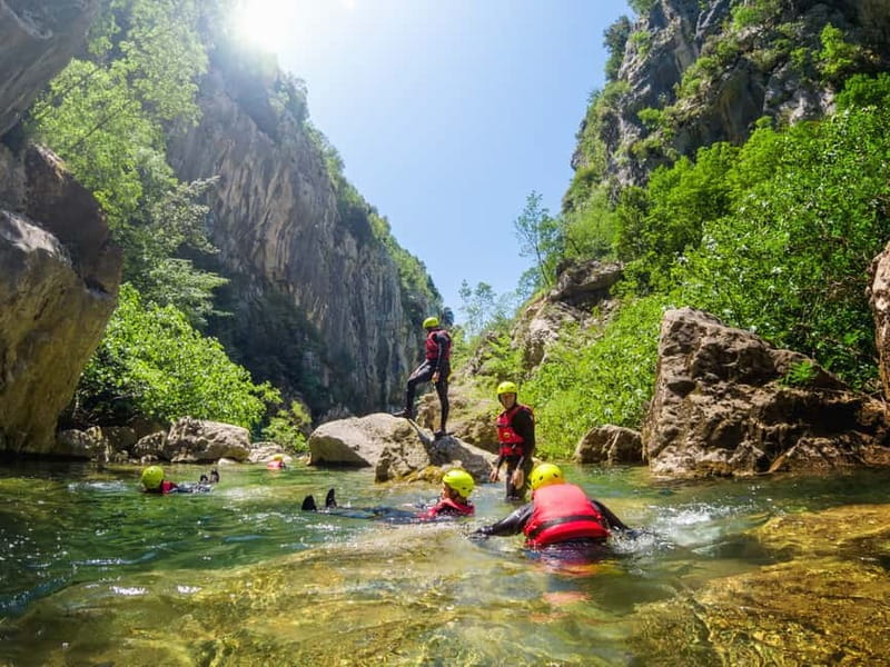 From Split/Šestanovac: Canyoning on Cetina River - The walk down to the canyon: your first taste of the challenge