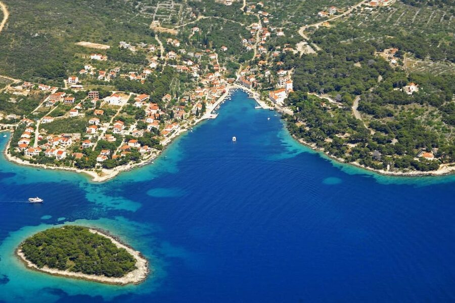 From Trogir: Blue Lagoon & 2 Islands Private Half-day Tour - Setting Off From Svjetionik Trogir, Not the Usual Crowd Flow