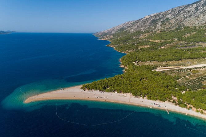Full-Day Private Boat Tour to Golden Horn, Hvar & Pakleni Islands - Key things that make this day trip work
