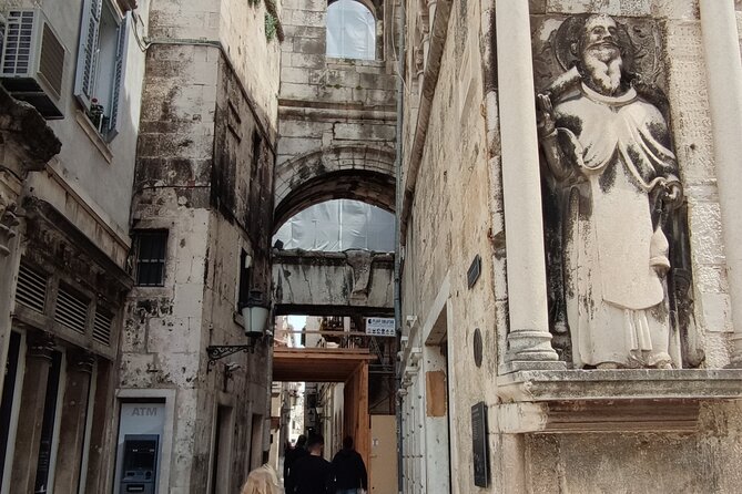 Game of Thrones and Split Highlights - Diocletian Palace substructures: the €8 cellars that people remember