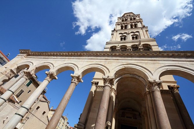 Game of Thrones Tour Split - City Of Dragons - The GoT filming connections: Daenerys, Unsullied, and on-the-spot explanations
