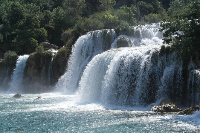 Group Tour to Krka Waterfalls from Split - Comfort and Group Size: What 40 Travelers Feels Like on a Day Trip