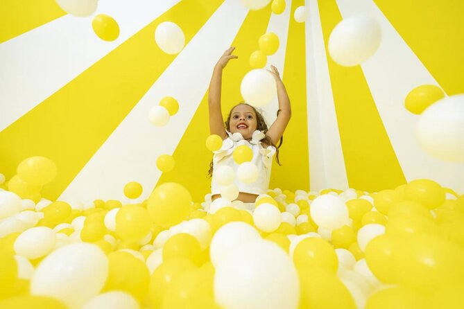 Have fun at Selfie Experience Split - Value Check: Is $18 Worth It?