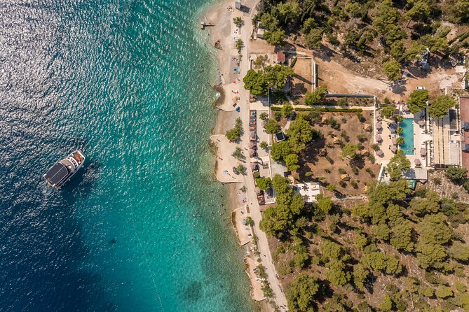 Hvar, Brač & Pakleni islands cruise with lunch & drinks from Split & Trogir - Town of Hvar and Fortica: the photo viewpoint plus a real taste of the town