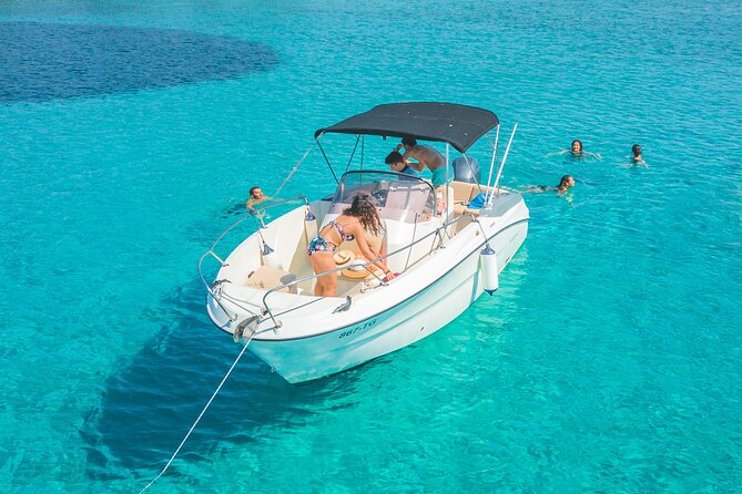 Island hopping (6 Islands) private tour from Trogir or Split - Hvar town and Fortica: two hours of old streets plus a big view